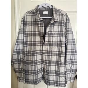 Old navy Cozy Lined Gray & White Flannel Shacket NWT XL Snap Close Chest Pocket